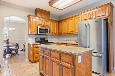 Lovely home in beautiful Northshore subdivision just minutes to on Northshore Country Club in Texas - for sale on GolfHomes.com, golf home, golf lot