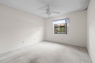 Beautiful and spacious first-floor 2 bedroom, 2 bath condo on The Golf Club of Jupiter in Florida - for sale on GolfHomes.com, golf home, golf lot