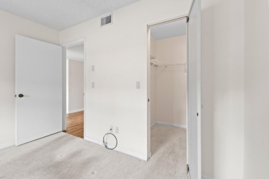 Beautiful and spacious first-floor 2 bedroom, 2 bath condo on The Golf Club of Jupiter in Florida - for sale on GolfHomes.com, golf home, golf lot