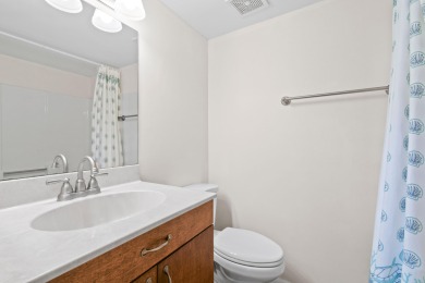 Beautiful and spacious first-floor 2 bedroom, 2 bath condo on The Golf Club of Jupiter in Florida - for sale on GolfHomes.com, golf home, golf lot