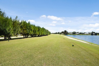 Beautiful and spacious first-floor 2 bedroom, 2 bath condo on The Golf Club of Jupiter in Florida - for sale on GolfHomes.com, golf home, golf lot