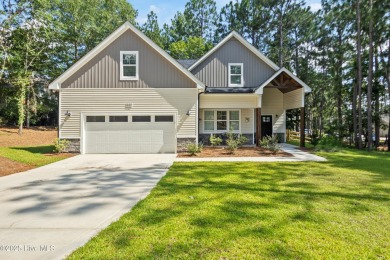 Custom Golf Front Home in Seven Lakes South - Turnkey Ready!

 on Seven Lakes Country Club in North Carolina - for sale on GolfHomes.com, golf home, golf lot
