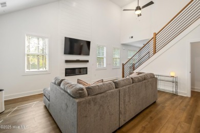 Custom Golf Front Home in Seven Lakes South - Turnkey Ready!

 on Seven Lakes Country Club in North Carolina - for sale on GolfHomes.com, golf home, golf lot