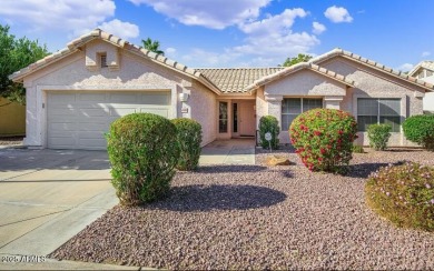 Stunning 3B/2B Home with Private Pool in Arrowhead Ranch! on The Legend at Arrowhead in Arizona - for sale on GolfHomes.com, golf home, golf lot