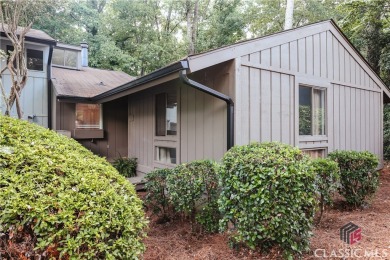 A convenient location and contemporary floor plan are the on University of Georgia Golf Course in Georgia - for sale on GolfHomes.com, golf home, golf lot