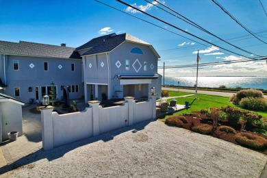 Welcome to your dream home! This stunning colonial with on Fenwick Golf Club in Connecticut - for sale on GolfHomes.com, golf home, golf lot