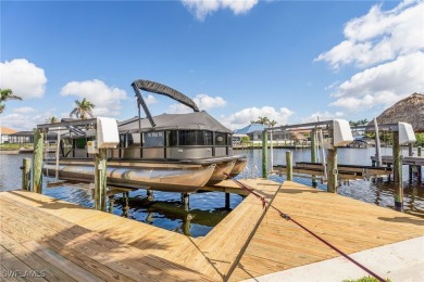 PRIME SW CAPE CORAL LOCATION! This home boasts almost 2,500 sq on Royal Tee Country Club in Florida - for sale on GolfHomes.com, golf home, golf lot