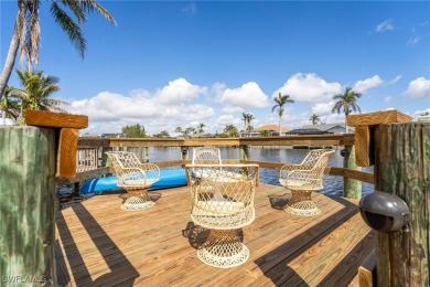 PRIME SW CAPE CORAL LOCATION! This home boasts almost 2,500 sq on Royal Tee Country Club in Florida - for sale on GolfHomes.com, golf home, golf lot