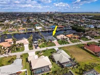 PRIME SW CAPE CORAL LOCATION! This home boasts almost 2,500 sq on Royal Tee Country Club in Florida - for sale on GolfHomes.com, golf home, golf lot