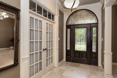 Come see this luxurious 4-bedrm, 3.5-bath home with a side load on Maumelle Golf and Country Club in Arkansas - for sale on GolfHomes.com, golf home, golf lot