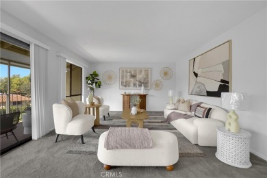 A Turn-key Castilla unit that is now ready for a new owner. This on Leisure Village Par 3 Golf Course in California - for sale on GolfHomes.com, golf home, golf lot