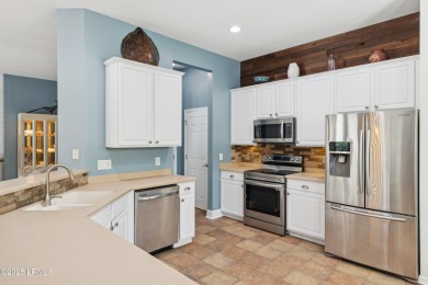 Located in Bluffton's desirable Pinecrest community, this home on Pinecrest Golf Course in South Carolina - for sale on GolfHomes.com, golf home, golf lot