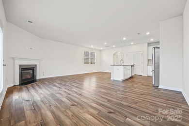 Beautiful Corner Unit Townhome in Windhaven - Move-In Ready! on Tega Cay Golf Club in South Carolina - for sale on GolfHomes.com, golf home, golf lot