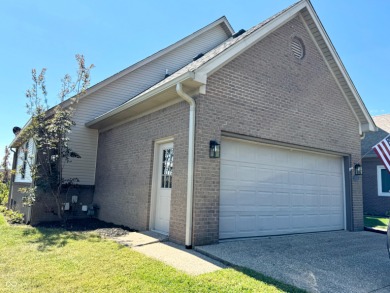 Beautiful 3-Bed, 2.5-Bath Townhome on the 10th Hole at on Timbergate Golf Course in Indiana - for sale on GolfHomes.com, golf home, golf lot