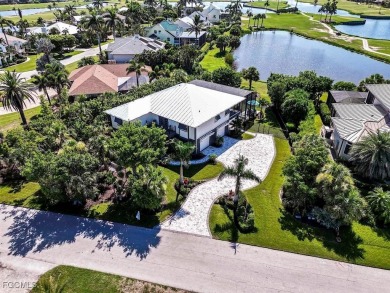 Live the island dream on Sanibel at The Dunes! Welcome to your on The Dunes Golf and Tennis Club in Florida - for sale on GolfHomes.com, golf home, golf lot