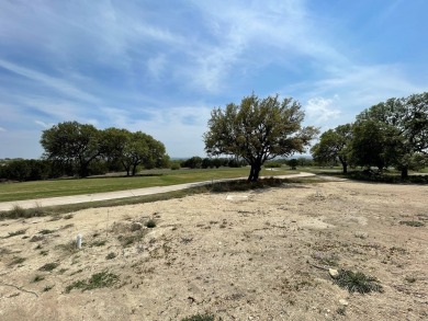 READY TO BUILD ON!  1016 Albatross Way is a beautiful golf on The Club At Comanche Trace in Texas - for sale on GolfHomes.com, golf home, golf lot