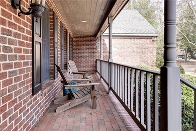 Lovely traditional brick home in the heart of Ford's Colony on Fords Colony Country Club in Virginia - for sale on GolfHomes.com, golf home, golf lot