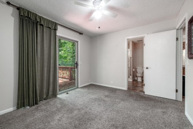 Move-in read 3 Bedroom townhome near amenities and recreation on DeSoto Golf Course in Arkansas - for sale on GolfHomes.com, golf home, golf lot