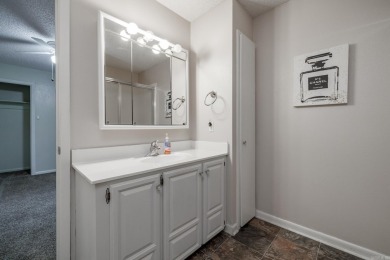 Move-in read 3 Bedroom townhome near amenities and recreation on DeSoto Golf Course in Arkansas - for sale on GolfHomes.com, golf home, golf lot