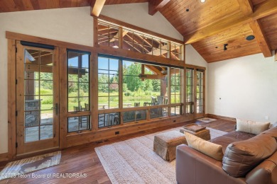 Spacious Larry Berlin designed home on a private cul-de-sac on Jackson Hole Golf and Tennis Club in Wyoming - for sale on GolfHomes.com, golf home, golf lot