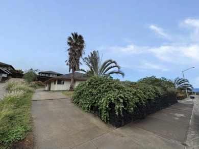 Spacious, single-story, 3 bedroom, 2 bath home with lots of on Waikoloa Village Golf Club in Hawaii - for sale on GolfHomes.com, golf home, golf lot