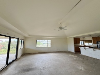 Spacious, single-story, 3 bedroom, 2 bath home with lots of on Waikoloa Village Golf Club in Hawaii - for sale on GolfHomes.com, golf home, golf lot