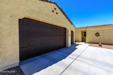 NO NEED TO BUILD! WE HAVE THE ''AWARD WINNING'' VIENTA FOR YOU! on Quail Creek Country Club  in Arizona - for sale on GolfHomes.com, golf home, golf lot