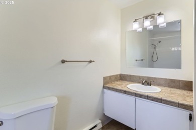 End-unit townhouse with unbeatable golf course lot! With an on Rock Creek Country Club in Oregon - for sale on GolfHomes.com, golf home, golf lot