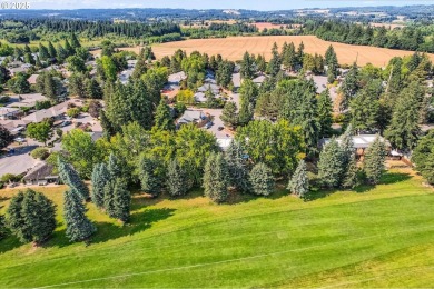 End-unit townhouse with unbeatable golf course lot! With an on Rock Creek Country Club in Oregon - for sale on GolfHomes.com, golf home, golf lot