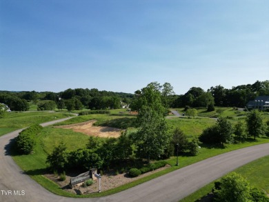 The Virginian neighborhood is the premiere golf community in on Virginian Golf Club in Virginia - for sale on GolfHomes.com, golf home, golf lot