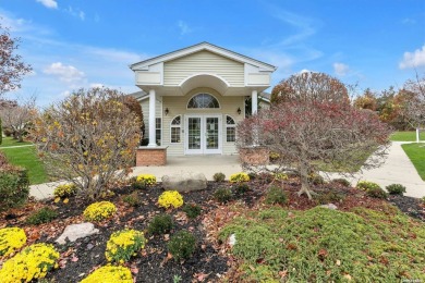 Immaculate 2 bedroom 2 1/2 bath home in Sunken Ponds 55 and on The Woods At Cherry Creek in New York - for sale on GolfHomes.com, golf home, golf lot