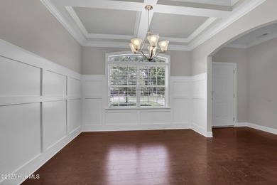 OFFERED BELOW RECENTLY APPRAISED VALUE & SELLERS ARE OFFERING $5 on North Shore Country Club in North Carolina - for sale on GolfHomes.com, golf home, golf lot