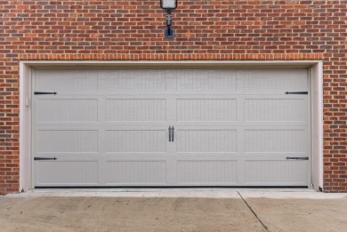 Seller to provide a 1-year home warranty through America's on Andover Golf and Country Club in Kentucky - for sale on GolfHomes.com, golf home, golf lot