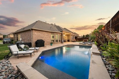 Welcome to this pristine one-story Standard Pacific home located on Trophy Club of Dallas in Texas - for sale on GolfHomes.com, golf home, golf lot