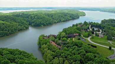 Welcome to this beautifully updated 2-bed, 2-bath condo on Lake on The Eagle Pointe Golf Resort in Indiana - for sale on GolfHomes.com, golf home, golf lot
