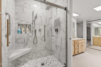 This is the largest townhome in Sun Lakes! 2 bed 2 bath home on Cottonwood Country Club in Arizona - for sale on GolfHomes.com, golf home, golf lot
