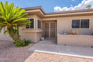 This is the largest townhome in Sun Lakes! 2 bed 2 bath home on Cottonwood Country Club in Arizona - for sale on GolfHomes.com, golf home, golf lot