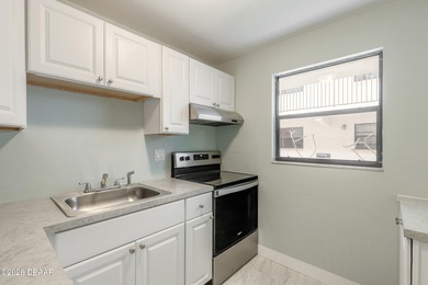 Welcome to this beautifully updated 2-bedroom, 2-bath on Daytona Beach Golf Club in Florida - for sale on GolfHomes.com, golf home, golf lot