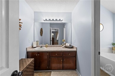 Beautiful 3BR/2BA home in a golf, swim & tennis community! on Lost Plantation Golf Club in Georgia - for sale on GolfHomes.com, golf home, golf lot