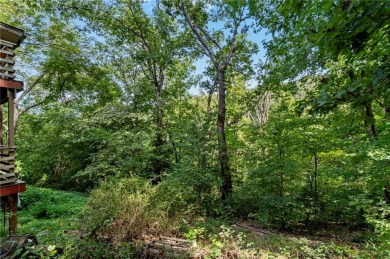 Spacious 4BR + Bonus Room in Bella Vista! This 2,600+ sq. ft on Bella Vista Country Club and Golf Course in Arkansas - for sale on GolfHomes.com, golf home, golf lot