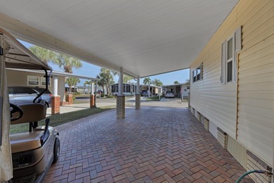 Welcome to relaxed Florida living! This beautiful 1983 home on Maple Leaf Golf and Country Club in Florida - for sale on GolfHomes.com, golf home, golf lot