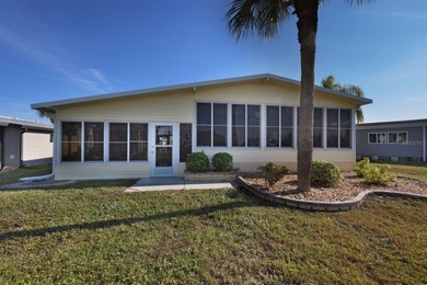 Welcome to relaxed Florida living! This beautiful 1983 home on Maple Leaf Golf and Country Club in Florida - for sale on GolfHomes.com, golf home, golf lot