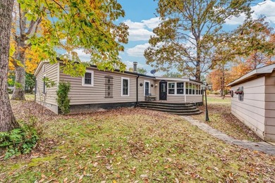 This well maintained 3-bedroom, 2-bath manufactured home offers on Stonehenge Golf Course in Tennessee - for sale on GolfHomes.com, golf home, golf lot