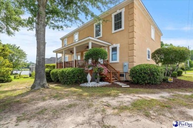 What a fantastic property overlooking Lake Oakdale--packed with on Oakdale Country Club in South Carolina - for sale on GolfHomes.com, golf home, golf lot
