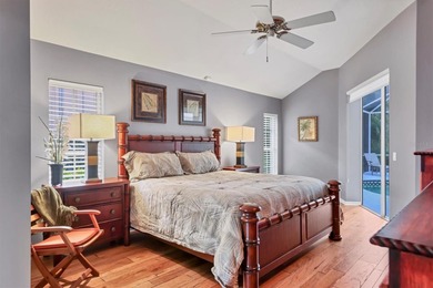 Under contract-accepting backup offers. Welcome to this on University Park Country Club in Florida - for sale on GolfHomes.com, golf home, golf lot