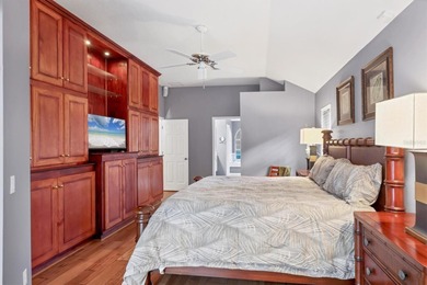 Under contract-accepting backup offers. Welcome to this on University Park Country Club in Florida - for sale on GolfHomes.com, golf home, golf lot