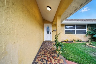 Lovely and spacious, this 2-bedroom, 2-bathroom home with a on Beacon Woods Golf Club in Florida - for sale on GolfHomes.com, golf home, golf lot
