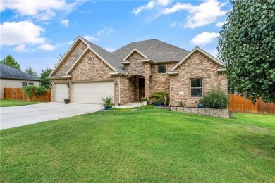 This beautiful one owner home is close to ALL of Bella Vista's on Bella Vista - Metfield Golf Complex and Country Club in Arkansas - for sale on GolfHomes.com, golf home, golf lot
