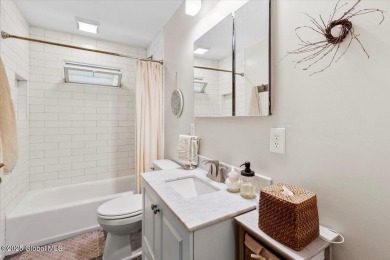 Open Sat. 12-2! Welcome home to this 2 bedroom, 1 bath ranch on Capital Hills At Albany in New York - for sale on GolfHomes.com, golf home, golf lot