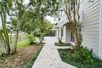 Move in ready and right on Deerfield Golf Course, this house has on Colonial Country Club Deerfield in Mississippi - for sale on GolfHomes.com, golf home, golf lot